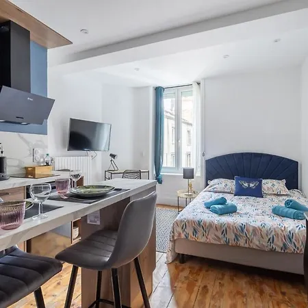 Le Mauna Loa ~ Centre-ville ~ Climatisation Apartment
